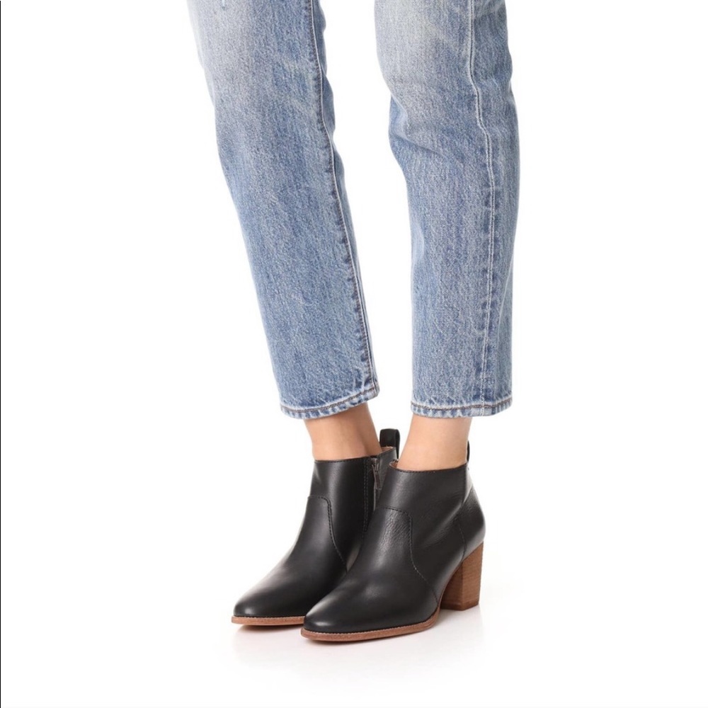 Madewell Camden Leather Ankle Booties